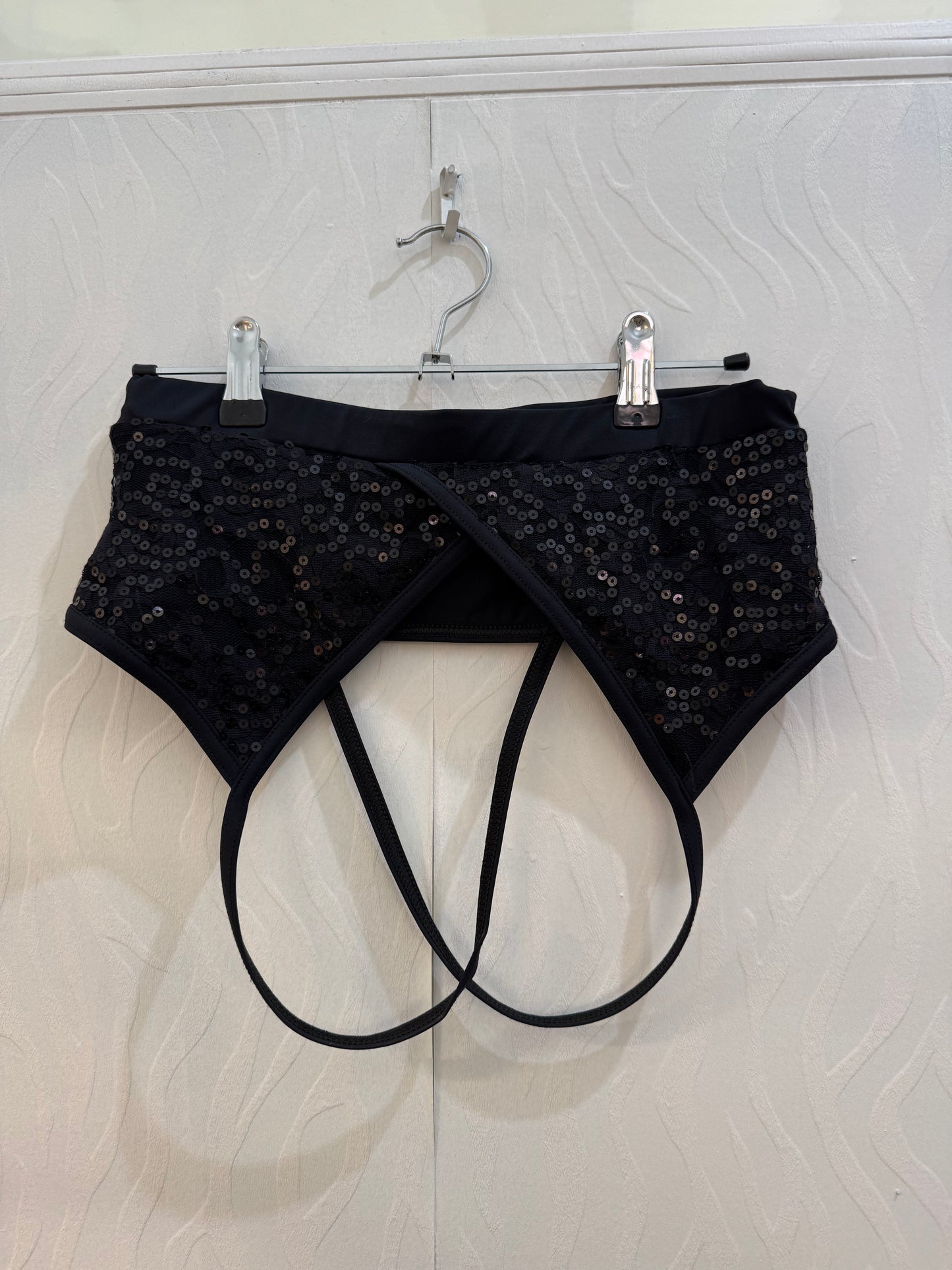 Black Sequin Crop